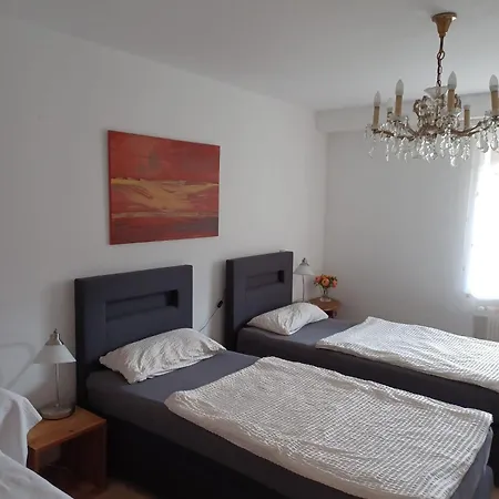 Kugel Apartment